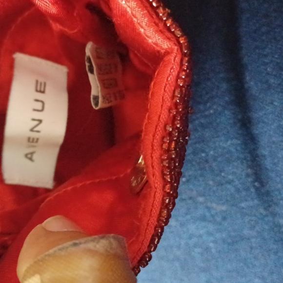 Avenue, Small shoulder crossbody, 7x5 Red - Picture 3 of 3